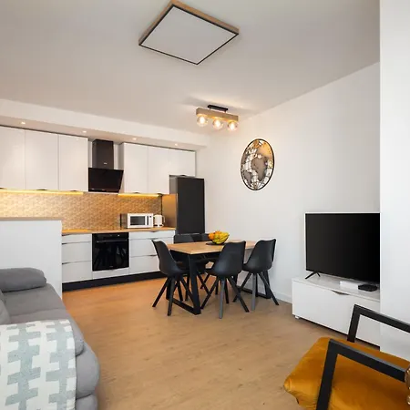 East Side Apartment Omiš Zewnętrze zdjęcie