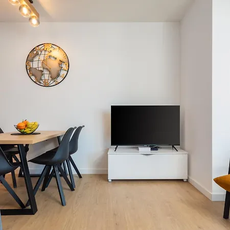 East Side Apartment Omiš Zewnętrze zdjęcie